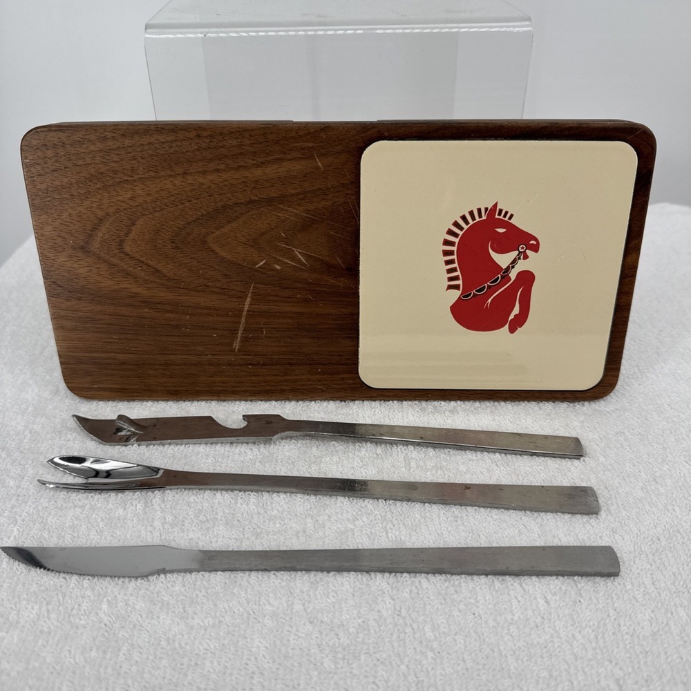 MCM Barware Tool Mixology Set Italian Horse Walnut Cutting Board‎ 10" X 5"